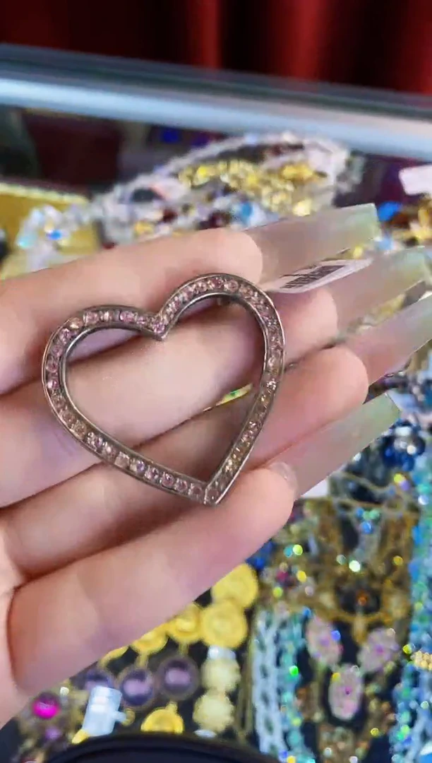 瓷片楚楚中古珠宝甄选不退换