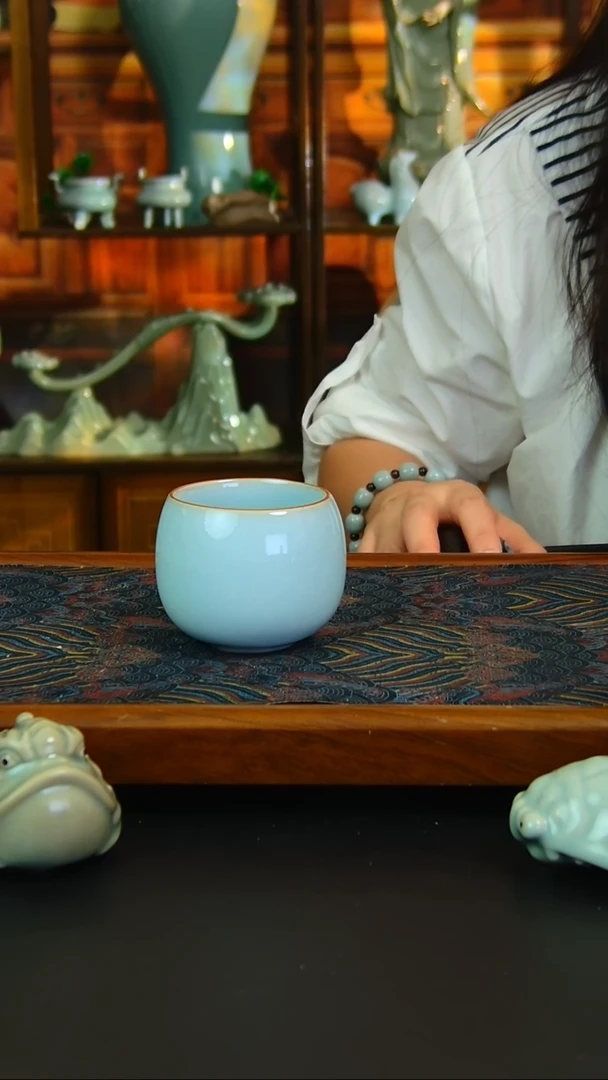 瓷片l*l原矿汝瓷福利单杯，无礼盒