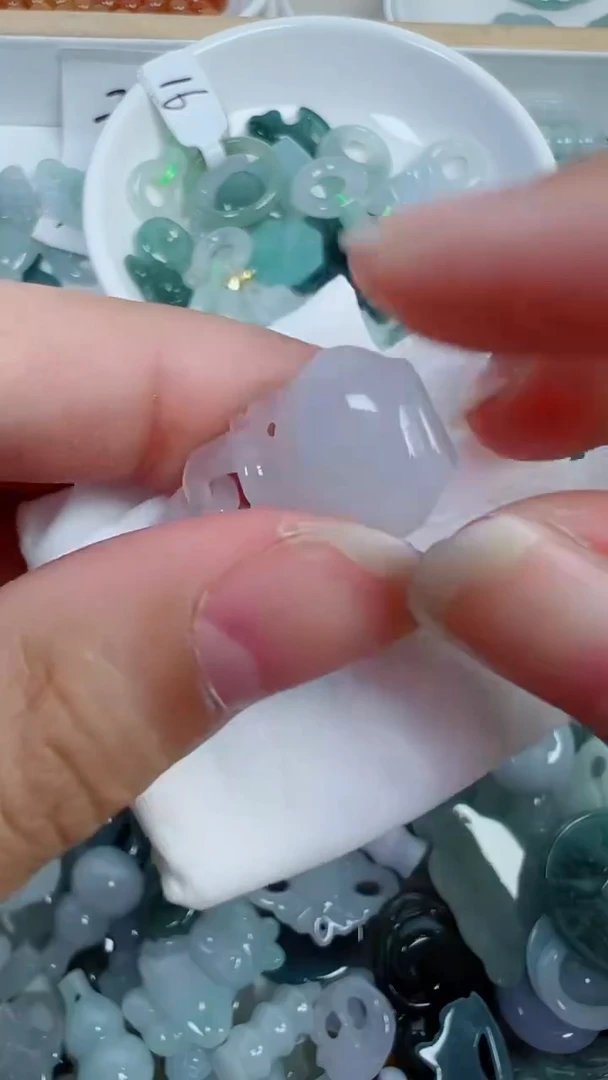 散珠翡翠137号链接，A货翡翠