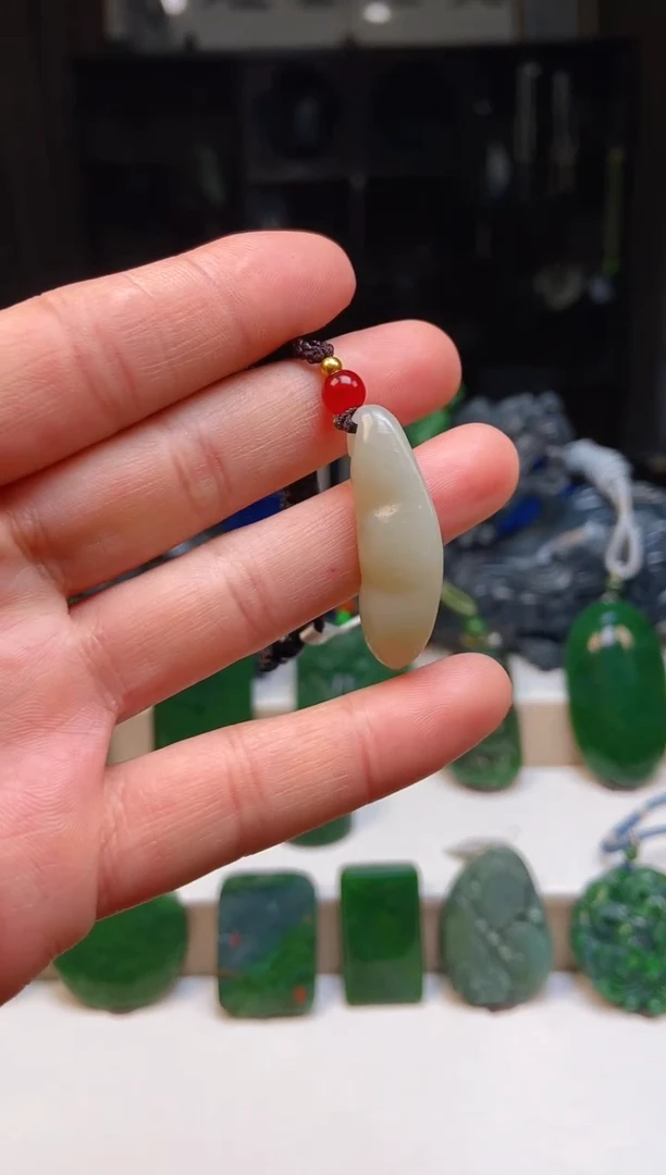 【闪购商品】和田玉挂件未镶嵌1