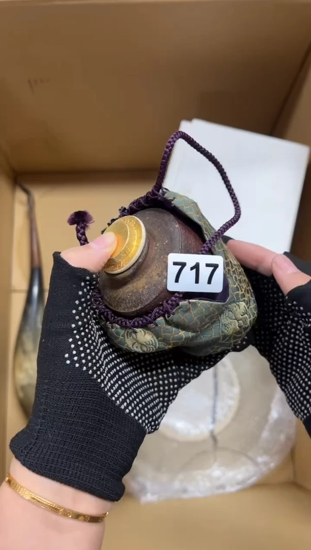 瓷片L****e717中古商品谨慎参拍