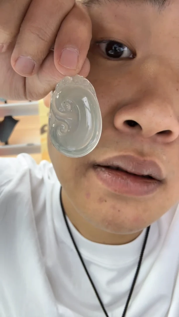 【闪购商品】翡翠颈饰未镶嵌天然翡翠A货孤品一件