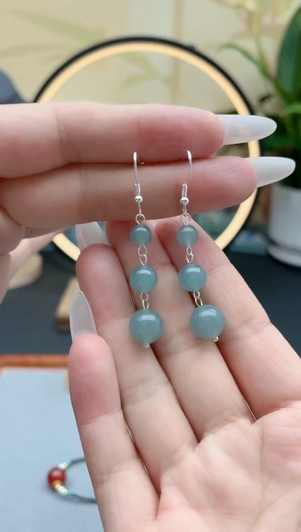 石英质玉（天山翠）银S925镶嵌耳饰950