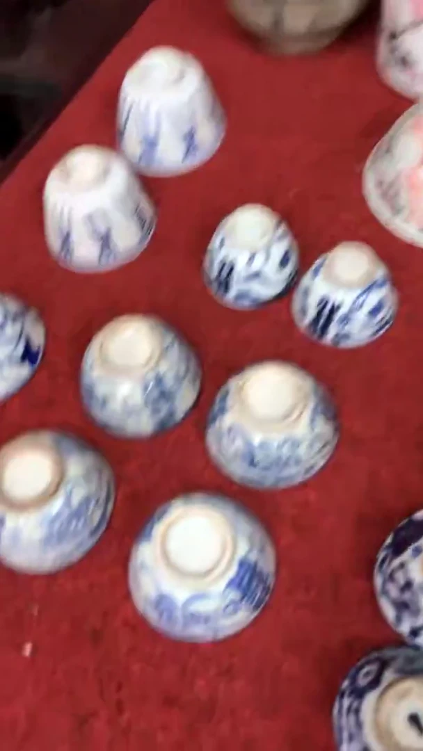 拂*哈哈红红火火恍恍惚惚