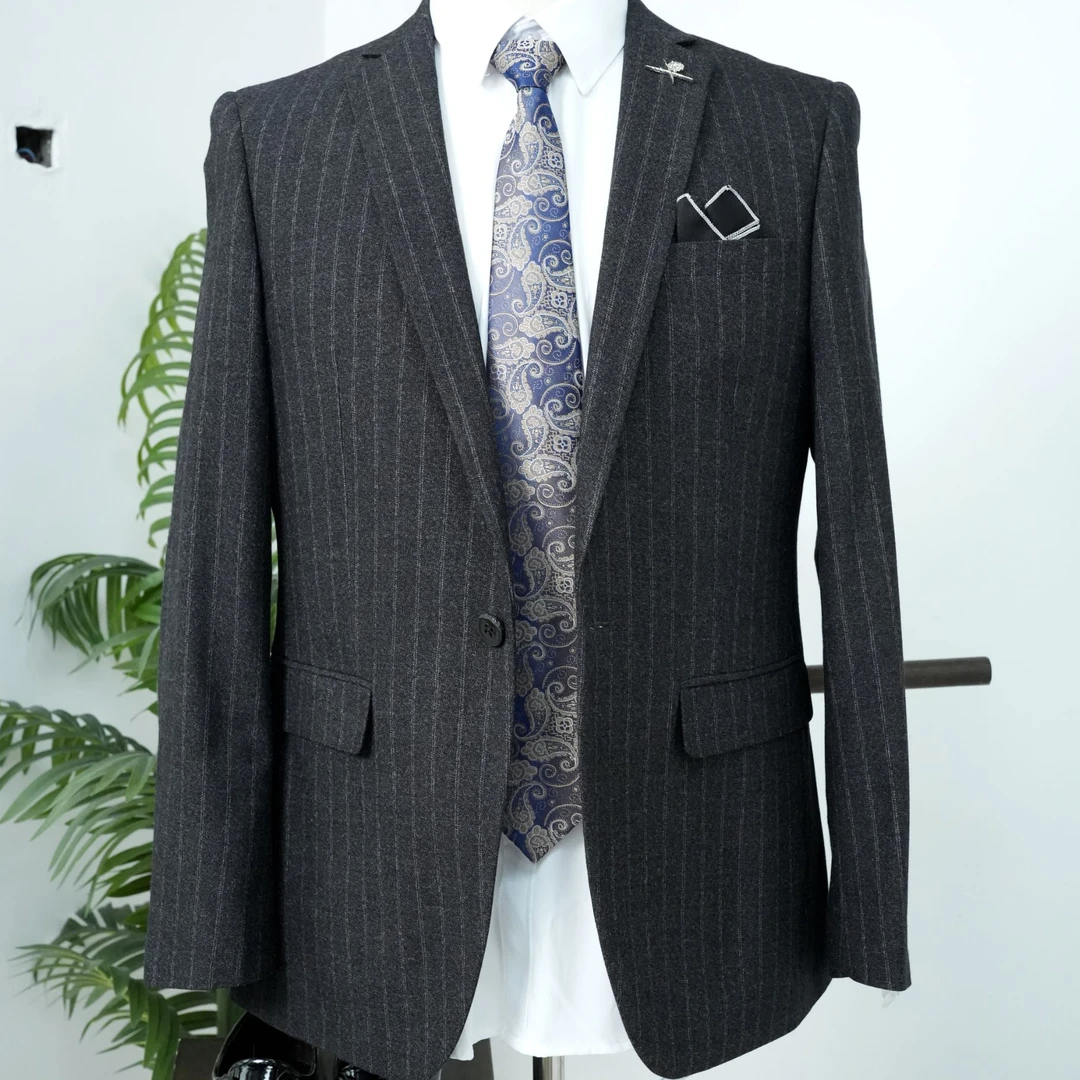 品牌（撤柜）毛呢高端休闲男士单西深灰竖纹西服