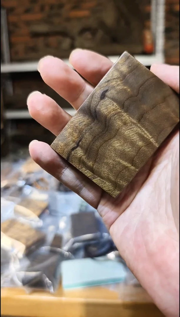 楠木（金丝楠）把件无事牌