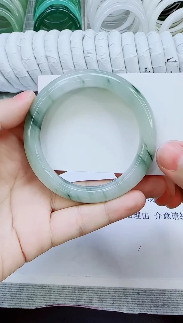 未镶嵌手镯石英质玉31/54