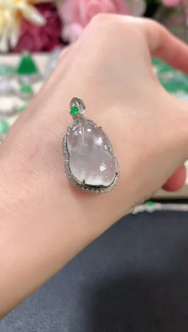 吊坠(不含链)18K金镶嵌翡翠a54