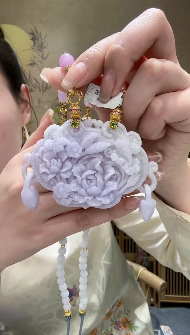 【闪购商品】翡翠颈饰未镶嵌吊坠