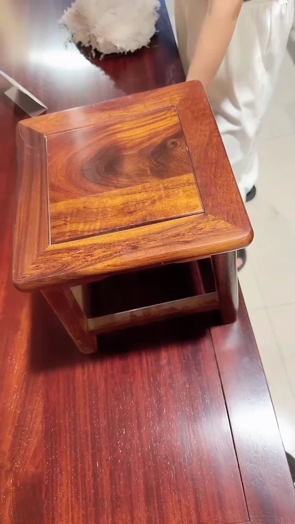 花梨木类家具V***族缅甸花梨大果紫檀富贵凳（微瑕