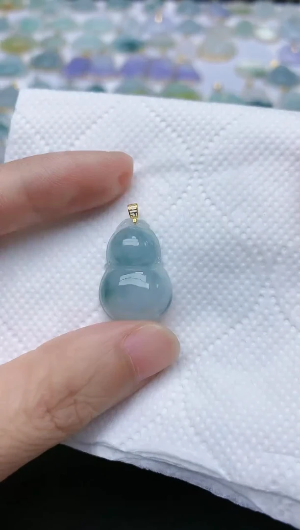 翡翠18K金镶嵌颈饰天然缅甸A货翡翠