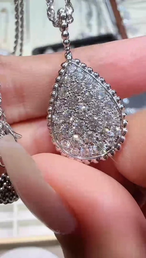 【闪购商品】钻石项链18K金镶嵌水滴项链