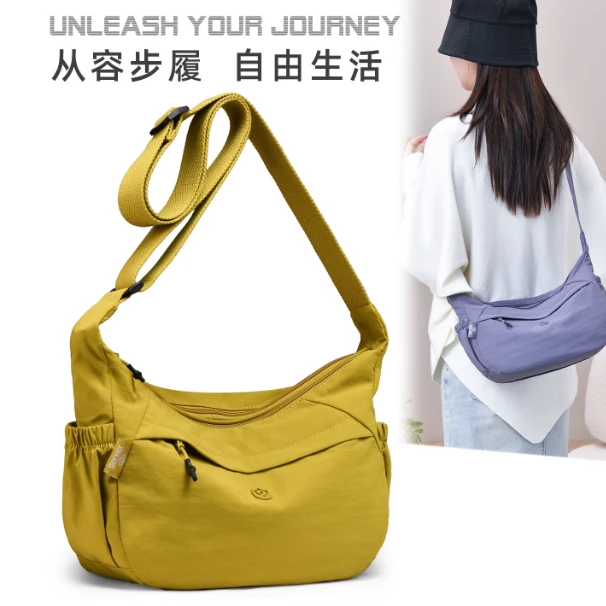 帆布包女斜挎包轻便尼龙布百搭通勤包休闲旅行妈咪化妆包牛津布包