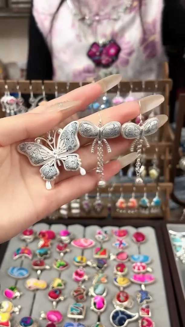 织绣民族风非遗老绣苗银饰品206