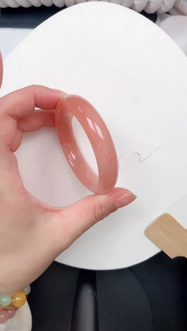 未镶嵌手镯石英质玉82-56