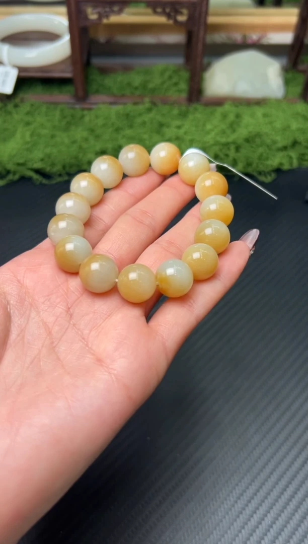 未镶嵌手串和田玉若羌微色差卡14m