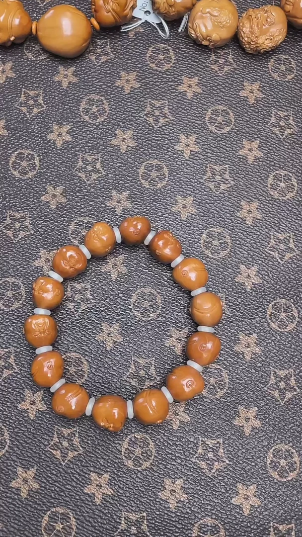 【闪购商品】橄榄核手串1.4百态，铁