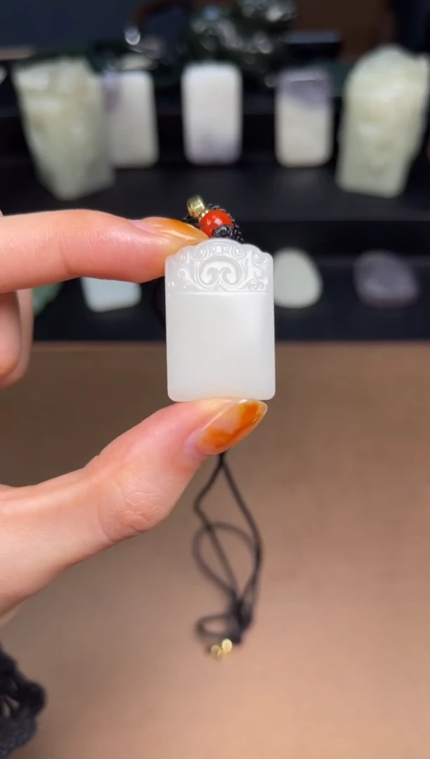 【闪购商品】和田玉颈饰未镶嵌42