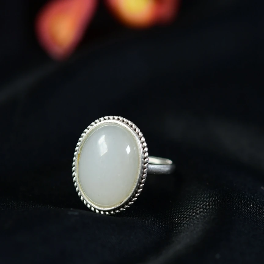 和田玉羊脂玉戒指 s925镶嵌 女士指环 玉戒