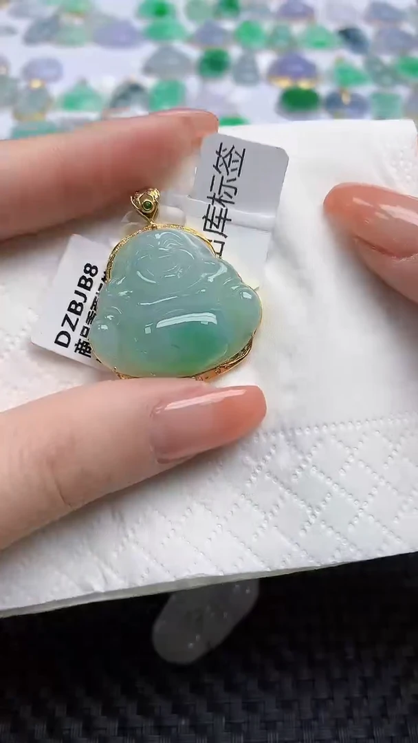 【闪购商品】翡翠颈饰18K金镶嵌天然翡翠A货