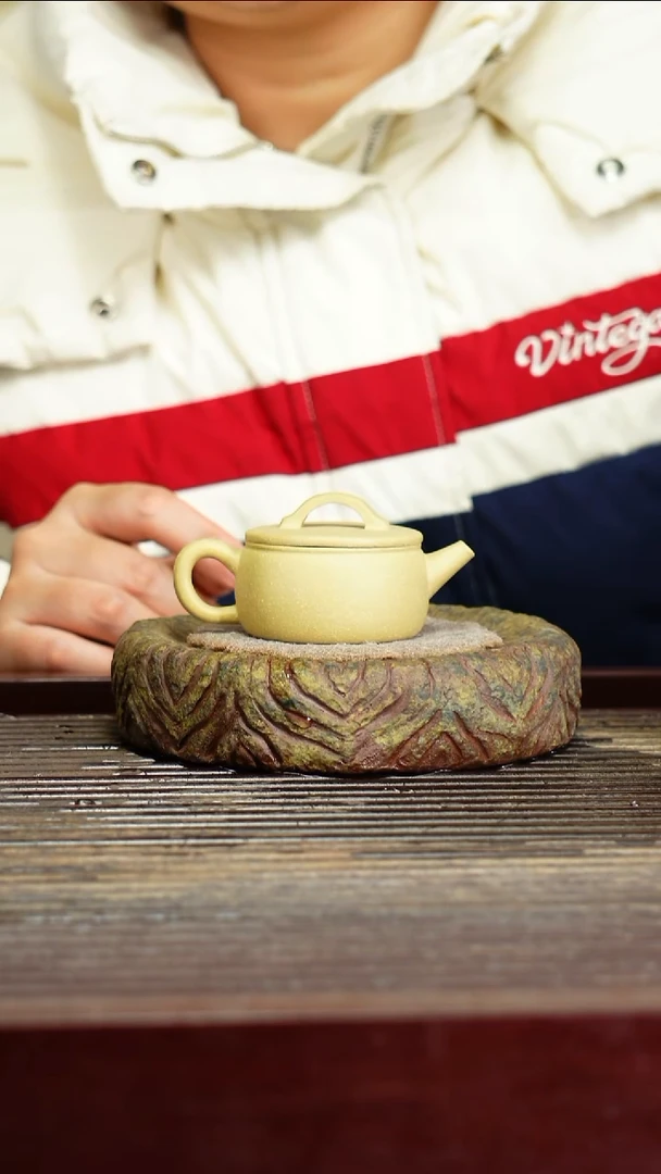 宜兴原矿紫砂壶茶壶宜兴原矿紫砂壶茶壶50C