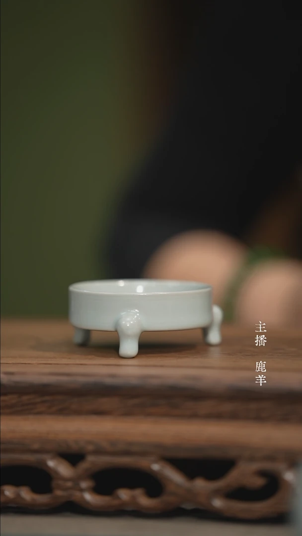 7cm小三足盖置-朱钰峰-羊