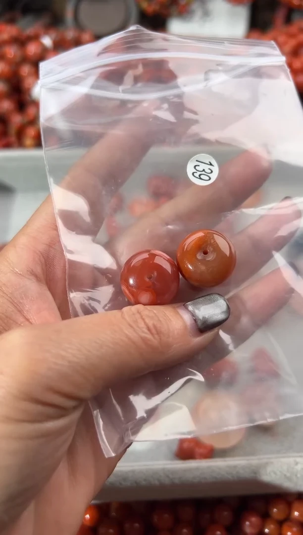 未镶嵌吊坠南红玛瑙18