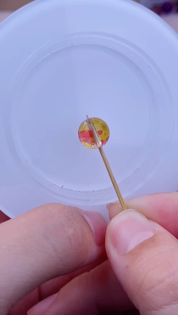 颈饰未镶嵌水晶锦鲤胶花单珠9m+