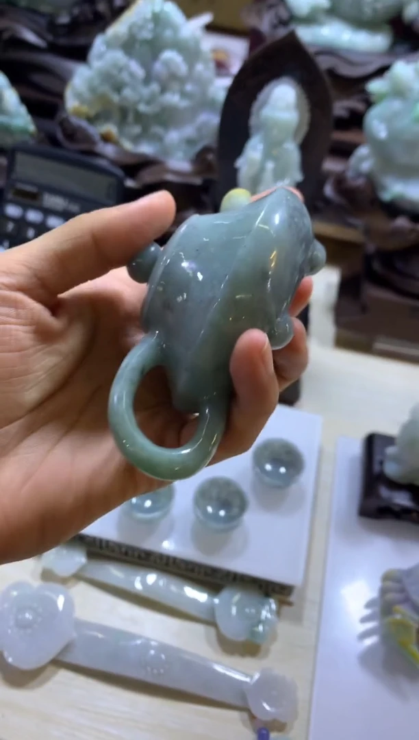 未镶嵌挂件翡翠你****干翡翠摆件