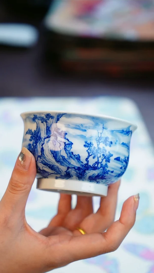 雾绕缠山 宋画山水