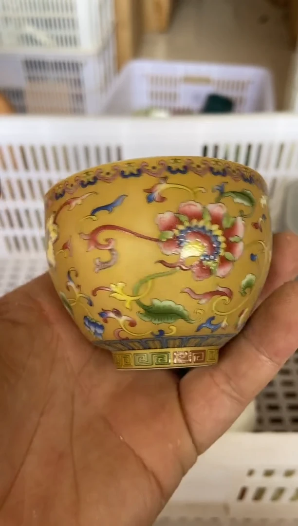 杯无运费险有瑕疵的摄影的产品有使用过的痕迹有点脏介意勿拍