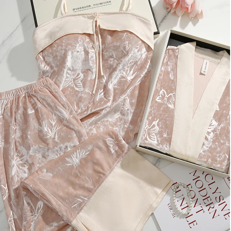 DRNL新中式睡衣女纯欲风带胸垫高级感可外穿家居服三件套礼盒装