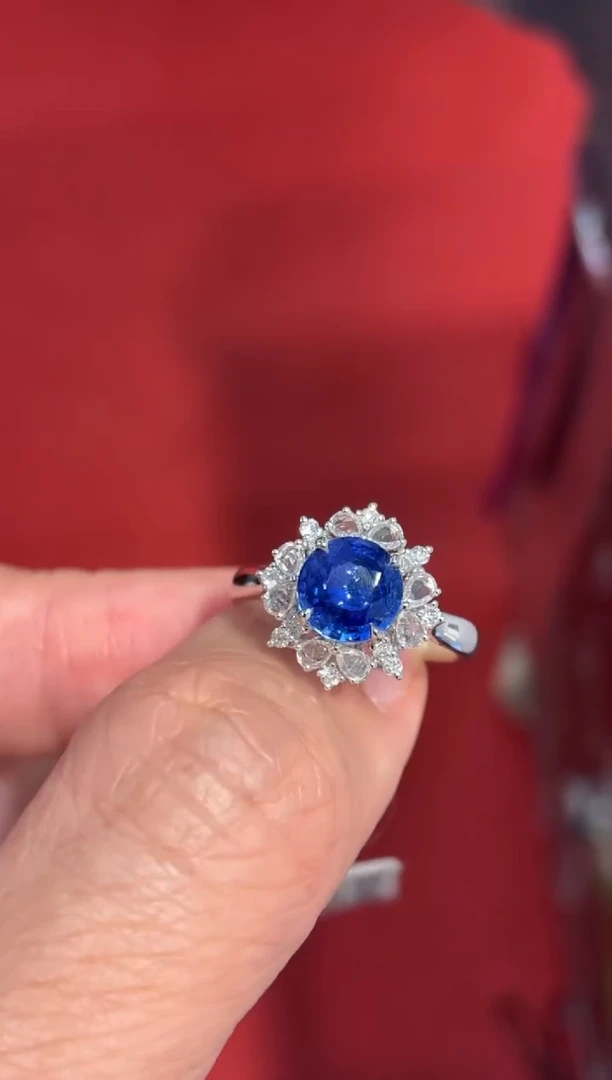 戒指蓝宝石18K金镶嵌【闪购】1.5ct/同步展会价/矢车菊