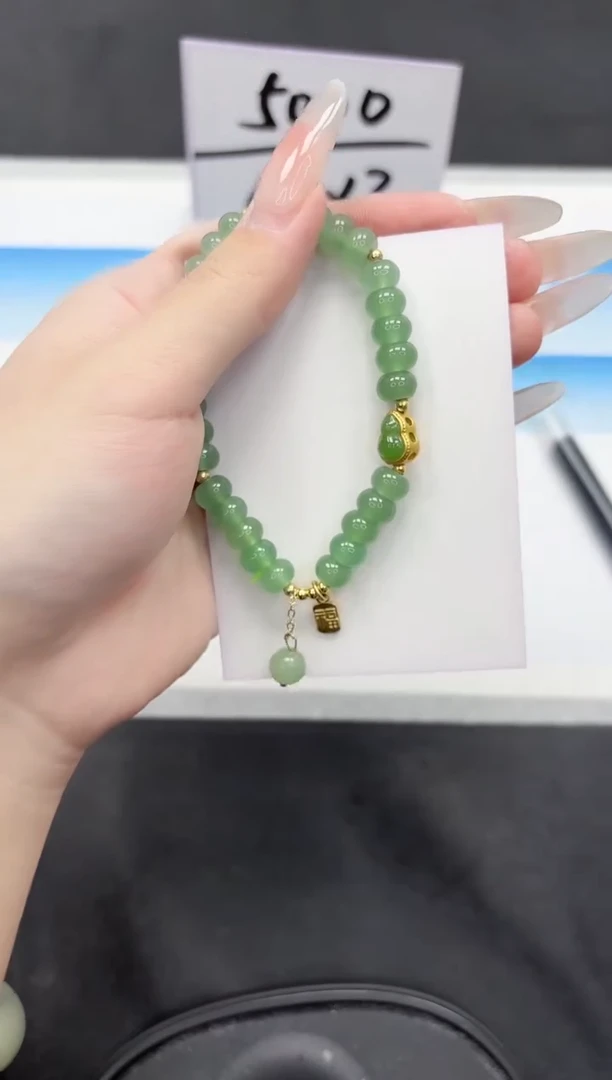 未镶嵌手镯石英质玉1111