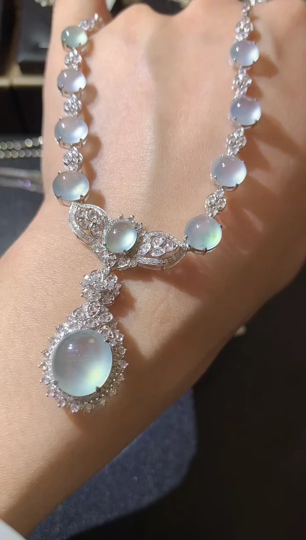 【闪购商品】翡翠套链18K金镶嵌C41翡翠