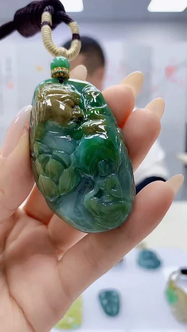未镶嵌定制翡翠g*i4898ty-毛货挂件