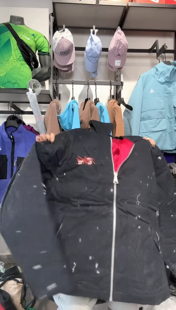 1404  编码 瑕疵款直播间过款为准 尺码