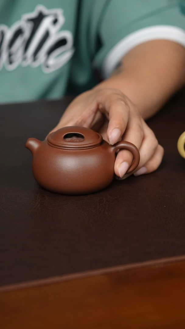 茶壶紫砂阿*哥牛盖150cc