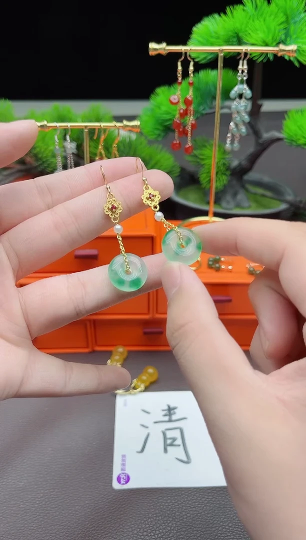 石英质玉（非洲翠）银S925镶嵌耳饰306