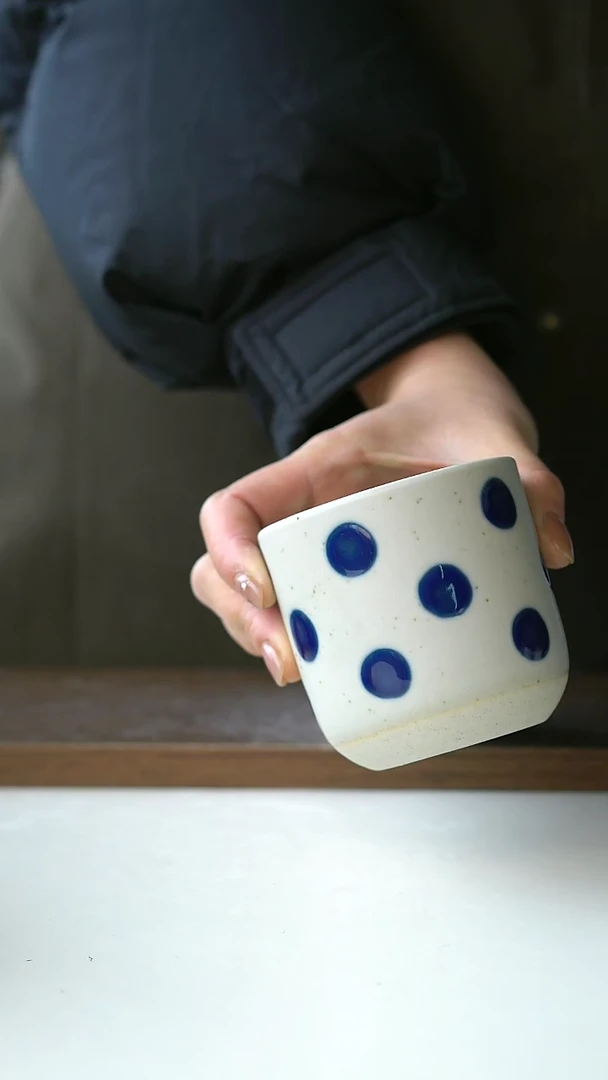 【闪购商品】陶瓷粗陶蓝宝石手握杯@4-2@