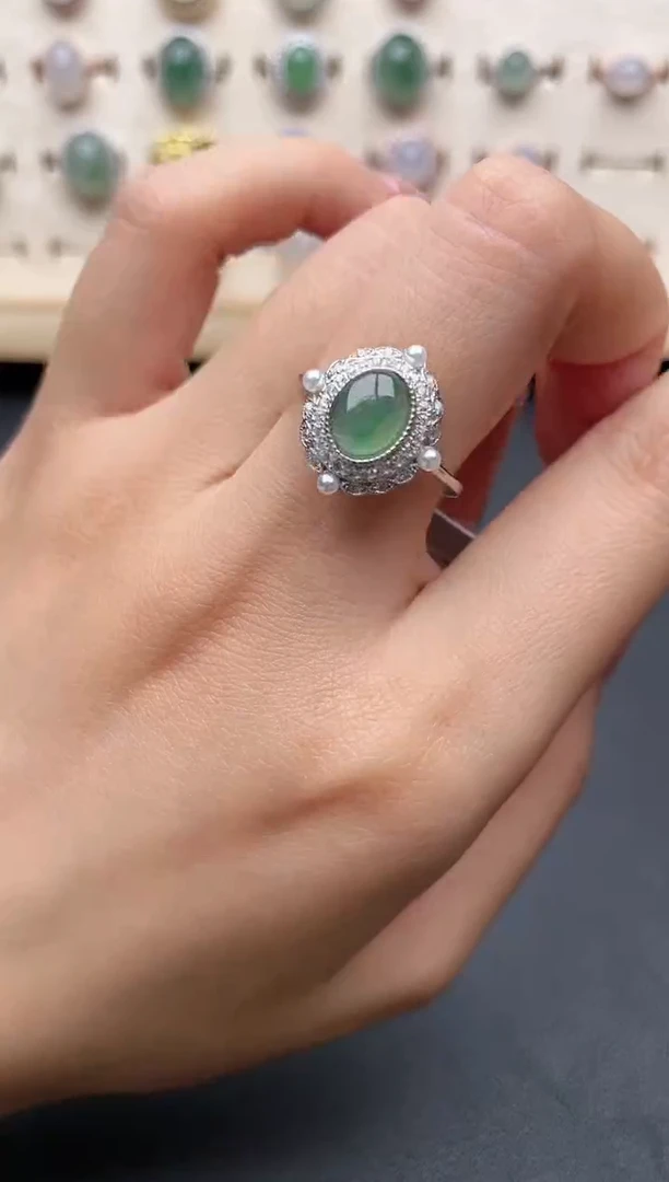 【闪购商品】翡翠戒指银S925镶嵌一物一证一礼盒