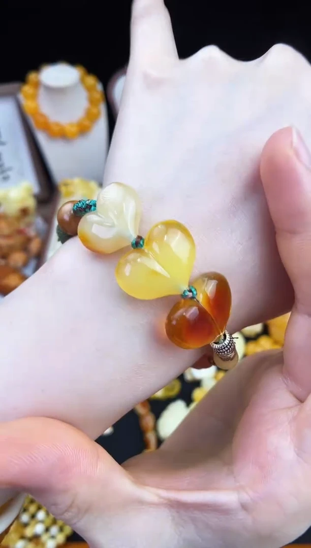 琥珀未镶嵌珠宝奇石柒月