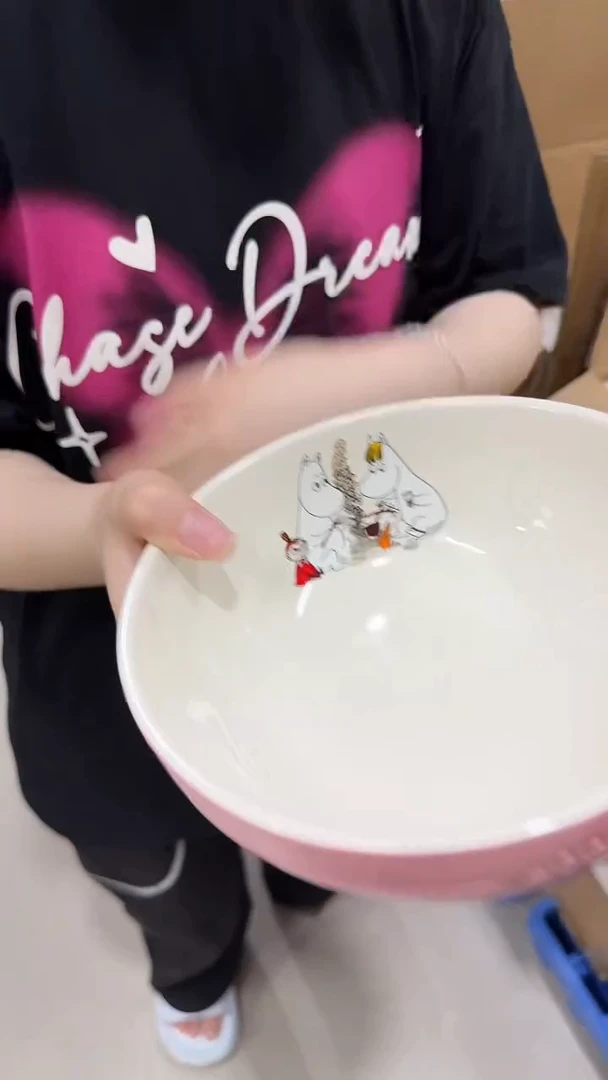 瓷片瓷姆明渐变7寸碗(软樱粉)