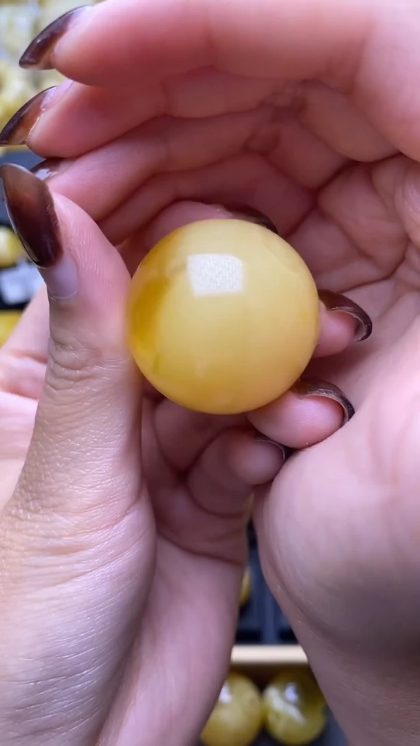 【闪购商品】琥珀裸石未镶嵌蜜蜡.54