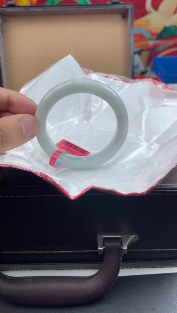 【闪购商品】翡翠手镯未镶嵌7翡翠手镯