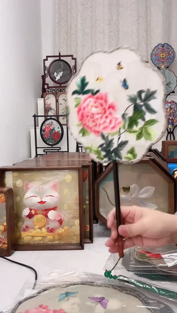扇子苏绣作品手工精品团扇