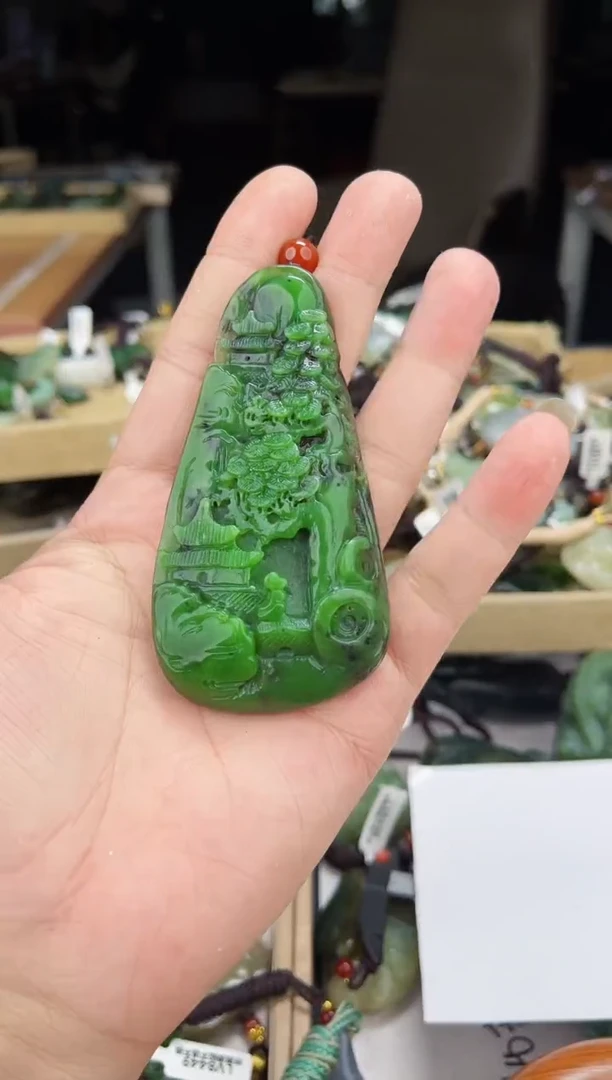 颈饰未镶嵌和田玉1