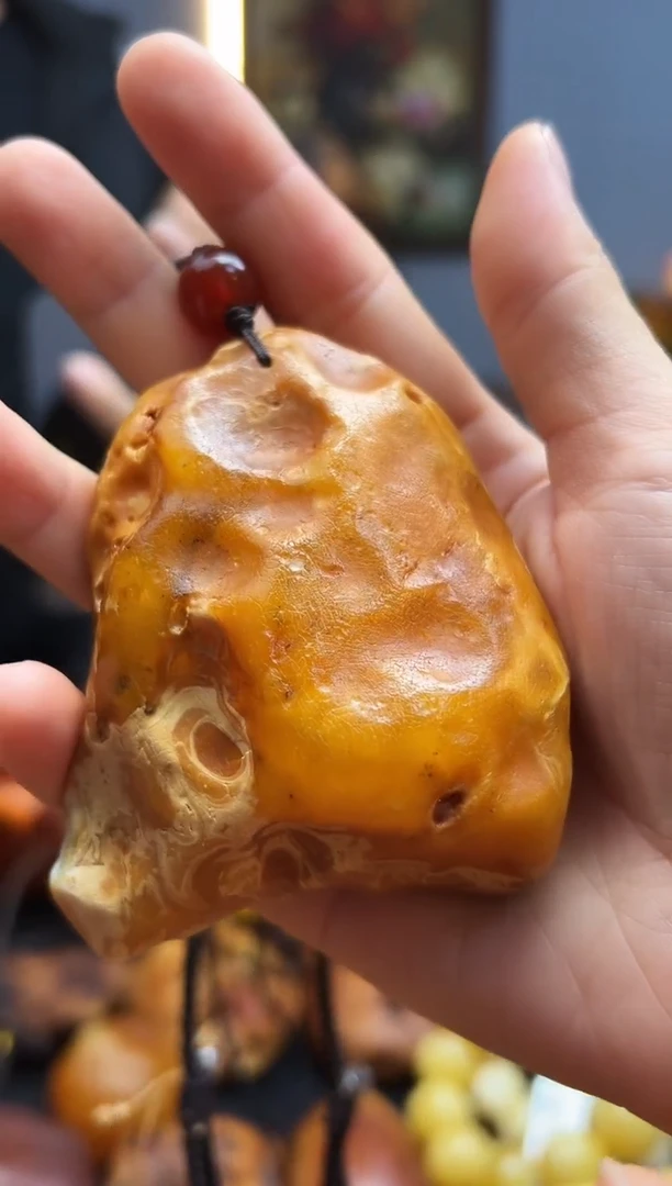 琥珀颈饰未镶嵌挂件