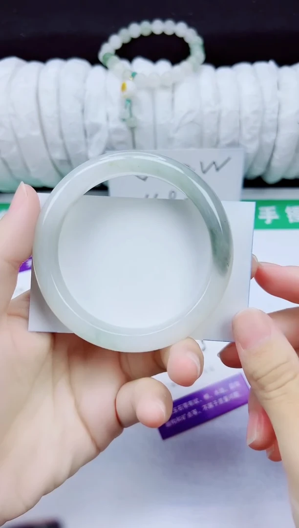 未镶嵌手镯石英质玉160-57/58