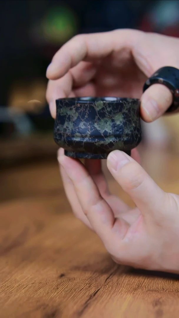 84老师手工作品，梅花玉，一物一拍